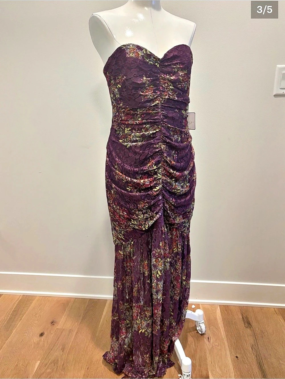 Laundry by Shelli Segal Floral Strapless Maxi Dress in Purple - Picture 5 of 8